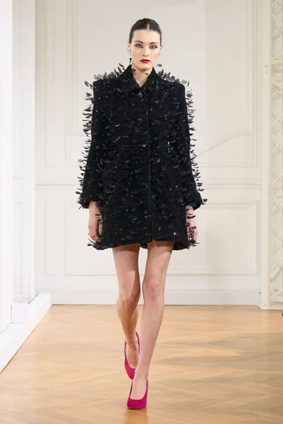 Look 29